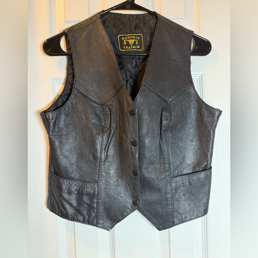 Moto Black Leather Vest Indi Grunge Snaps Pockets Lined Biker Goth Badgirl Vibe